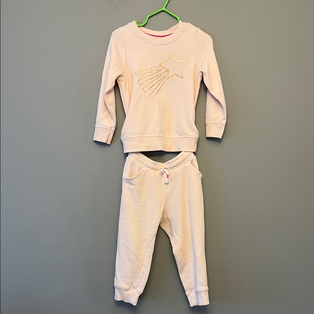 Light Pinn Star Sweat Suit